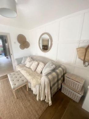 Charming One Bed Cottage in Historic Market Town